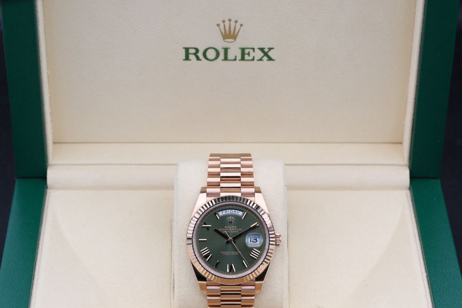 Rolex Day-Date 40 228235